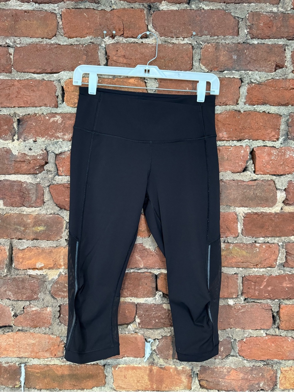 lululemon athletica Women’s Gear Up Cropped Black Leggings